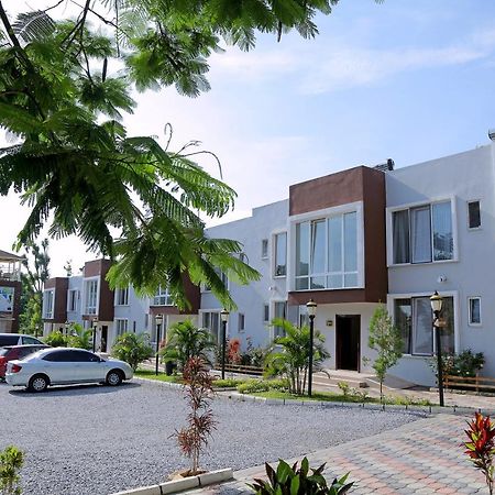 Troy Lodge Lusaka Ngoại thất bức ảnh