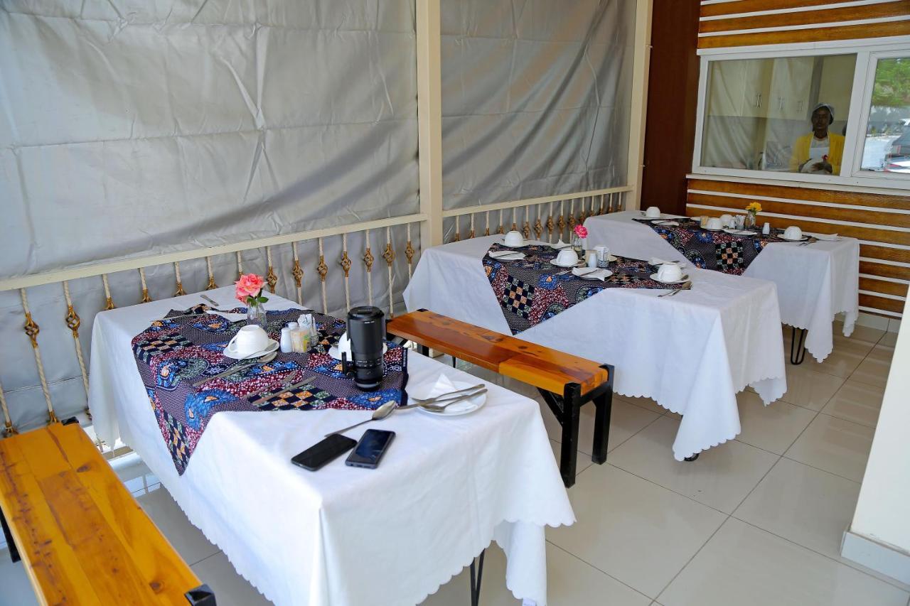 Troy Lodge Lusaka Ngoại thất bức ảnh